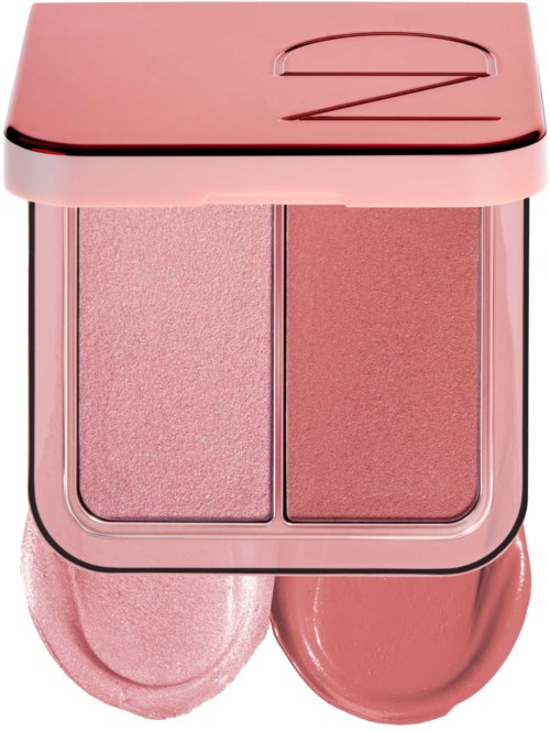 Ein pinkes Make-up-Set mit zwei Rosa-Tönen und einem Schwämmchen.