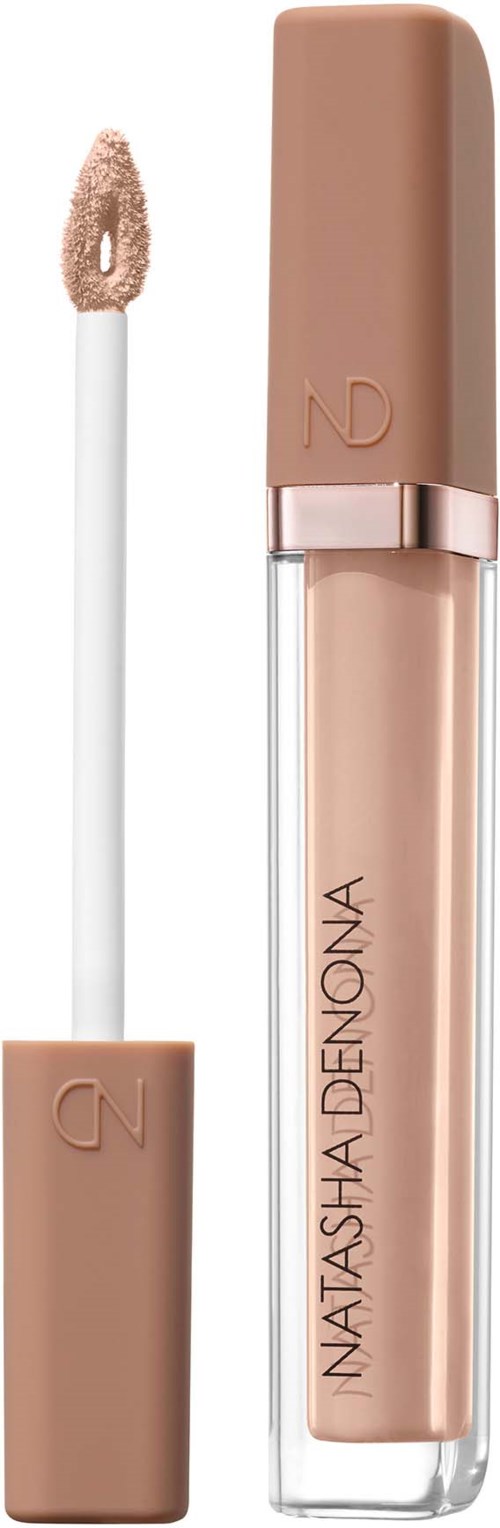 Lippen Gloss mit beiger Nuance, offener Applikator und Verpackung mit dem Namen Natasha Denona.