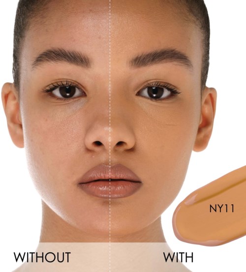 Ein Gesicht ohne und mit Make-up, zeigt Unterschiede im Hautton und in der Textur.