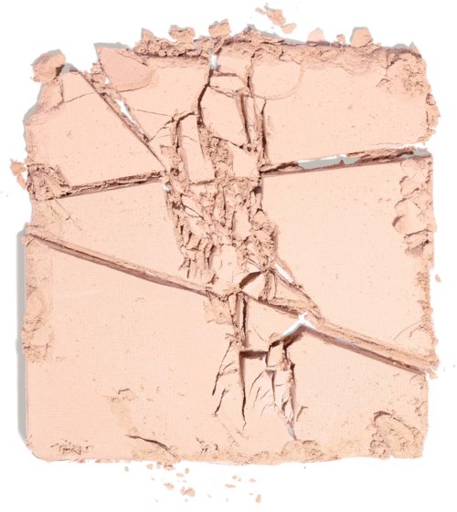 Zerbrochene beige Puder mit Rissen und Linien, sieht aus wie eine rissige Oberfläche oder Make-up-Puder.