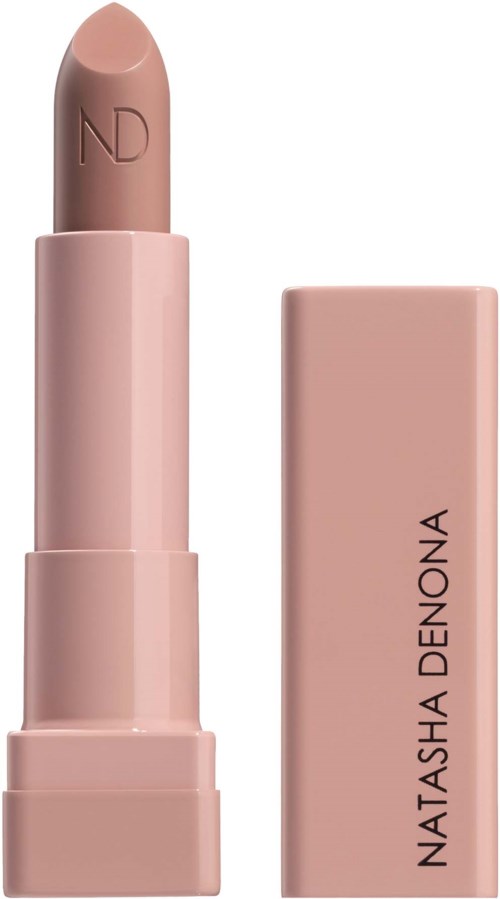 En beige leppestift med rosa eske, merket Natasha Denona, med hetten fjernet som viser leppestifter.