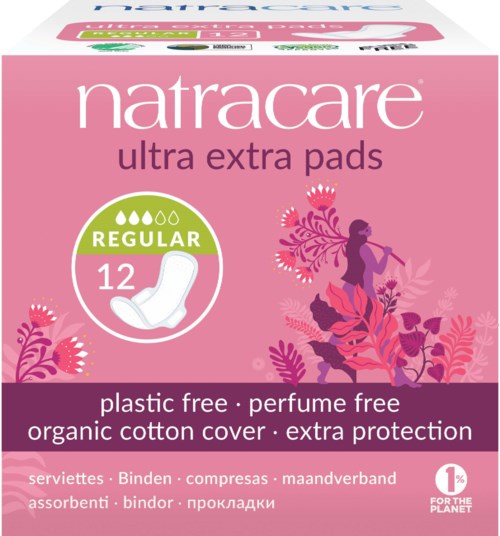 Natracare Packung mit 12 Ultra Extra Binden, plastikfrei, parfumfrei, mit Bio-Baumwollüberzug, zeigt eine Frau mit Blumenhintergrund.