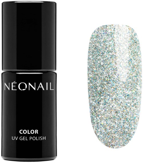 En svart flaska med NEONAIL gelnagellack står bredvid en glitterig, silverfärgad nagel.