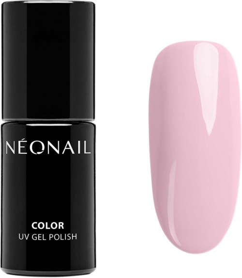 En svart nagellackflaska märkt 'NEONAIL' bredvid ett nailprovsamt rosa nagellack.