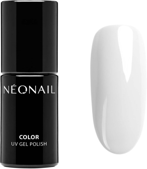 En svart flaska med NeoNail UV-gel lak, bredvid en vit konstgjord nagel. Flaskan har vit text.