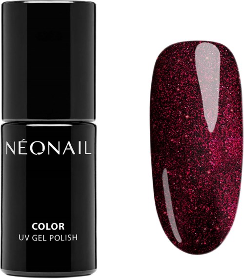 En svart nagellackflaska märkt 'Neonail Color UV Gel Polish' och ett rött glittrigt nagelprov.