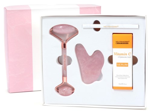 Hautpflege-Set mit Rosenquarz-Roller, Gesichts-Gua Sha und Vitamin C Serum.