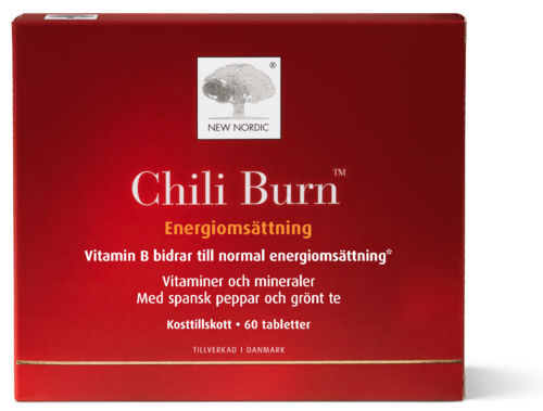 Red box with white and yellow text about a supplement with vitamins, minerals, and green tea, made in Denmark.