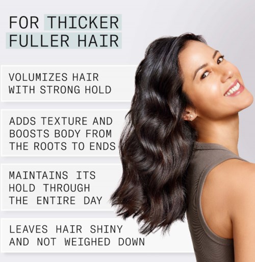 Tekst die de voordelen uitlegt van een haarproduct voor dikker, voller haar, met een vrouw die glanzend, golvend haar toont.