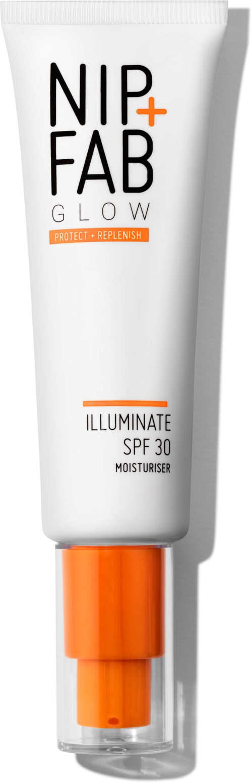 Een witte tube met oranje dop, gelabeld Nip+Fab Glow, SPF 30, vochtinbrengende crème. Het lijkt op een huidverzorgingsproduct.