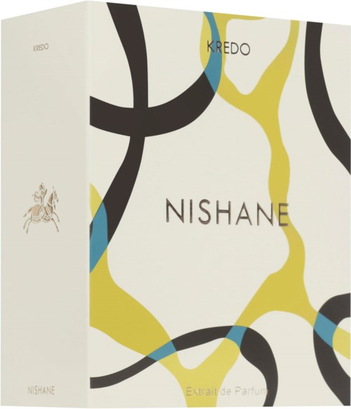 Een doos met abstracte zwarte, gele en blauwe lijnen, en de tekst 'KREDO NISHANE Extrait de Parfum'.