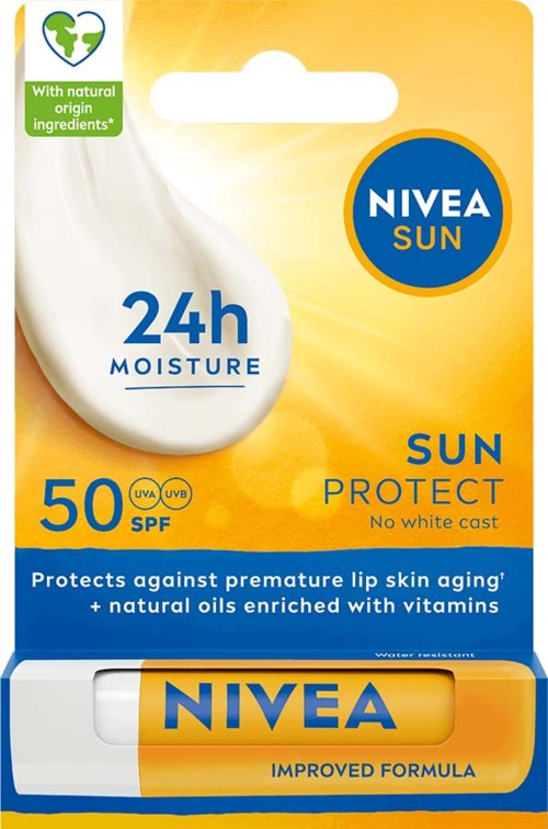 Nivea Sun zonnebrandverpakking met SPF 50, beschermt tegen zon, hydrateert 24 uur en bevat natuurlijke ingrediënten.