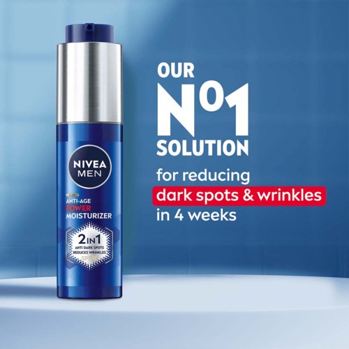 Een fles Nivea Men anti-age power moisturizer beweert donkere vlekken en rimpels in vier weken te verminderen.