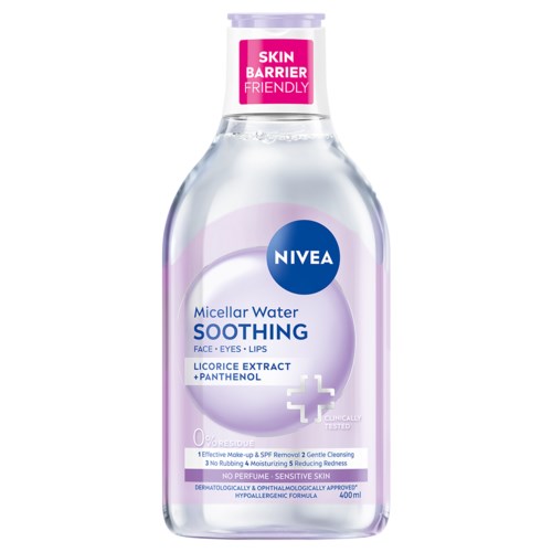 Een heldere fles Nivea micellair water met roze label 'Skin Barrier Friendly' en zachte ingrediënten.
