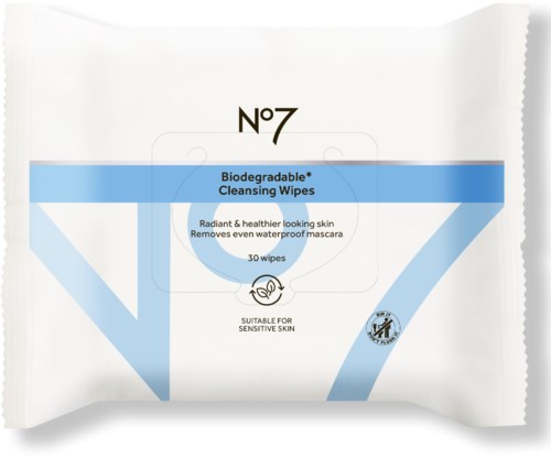 Biodegradable cleansing wipes for sensitive skin, removes waterproof mascara, 30 wipes included.