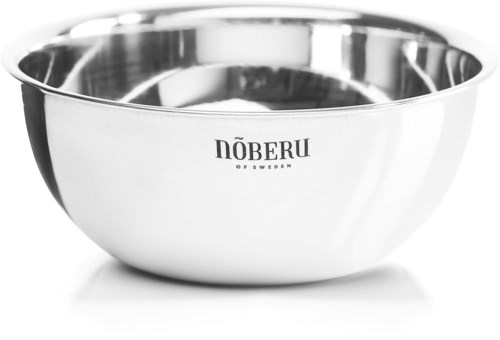 A shiny metal mixing bowl with the brand name "NÖBERU" on the side.