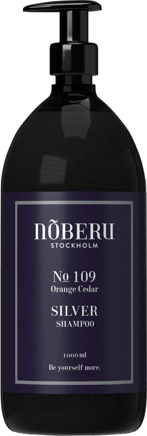 Eine schwarze Flasche mit Pumpaufsatz enthält Noberu Stockholm Silver Shampoo, Nummer 109 Orange Cedar.