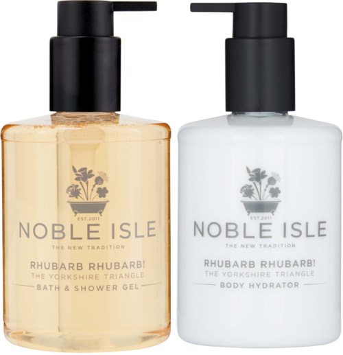 Zwei schwarze Pumpflaschen von Noble Isle mit Rhubarb Rhubarb Bad- und Körperprodukten.