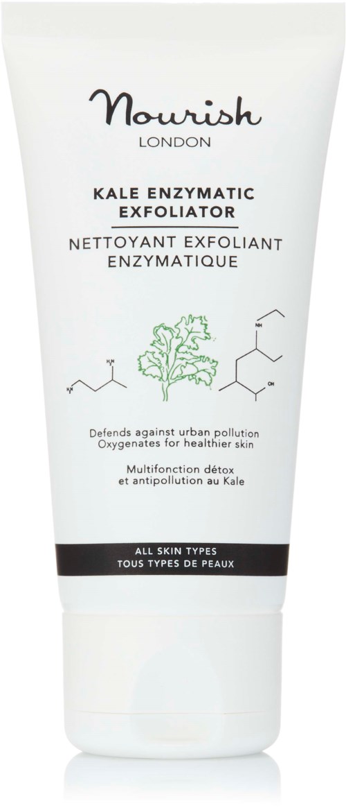 Eine weiße Tube von Nourish London Kale Enzymatic Exfoliator mit grüner und schwarzer Schrift und einer Blattform Illustration.