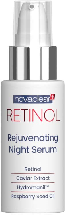 Eine weiße Flasche mit Spraypumpe, gekennzeichnet als Retinol Rejuvenating Night Serum, mit Zutaten wie Kaviarextrakt und Himbeersiemenöl.