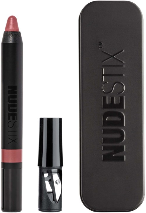 Een zwarte make-up doos, een roze lippenstift, en een zwarte lippenstift met logo.
