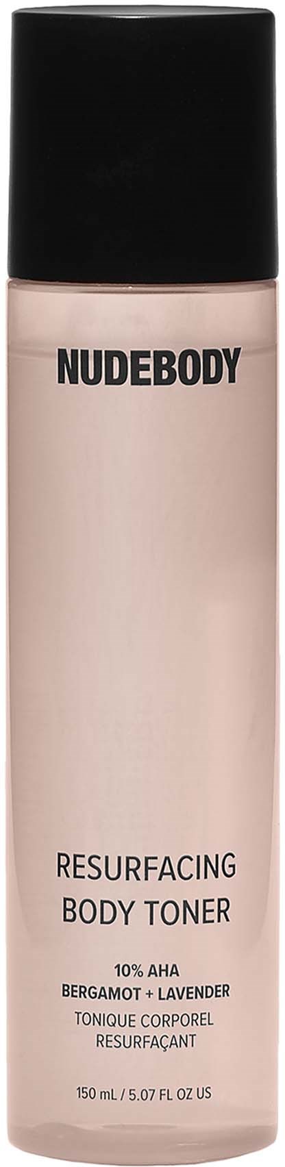 Lange fles met 'NUDEBODY'-label en een zwarte dop, bevat resurfacing body toner met lavendelgeur.