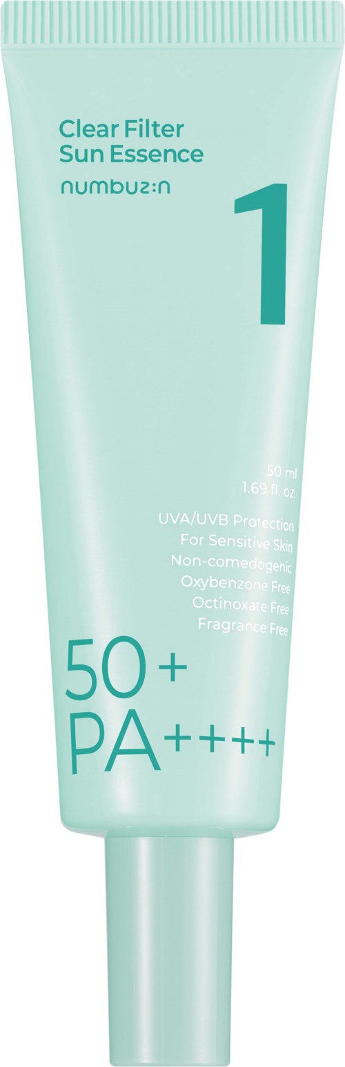 Een lichtblauwe zonnebrandcrème tube met UV-beschermingslabels, met SPF 50+ en PA++++ voor UV-stralen.