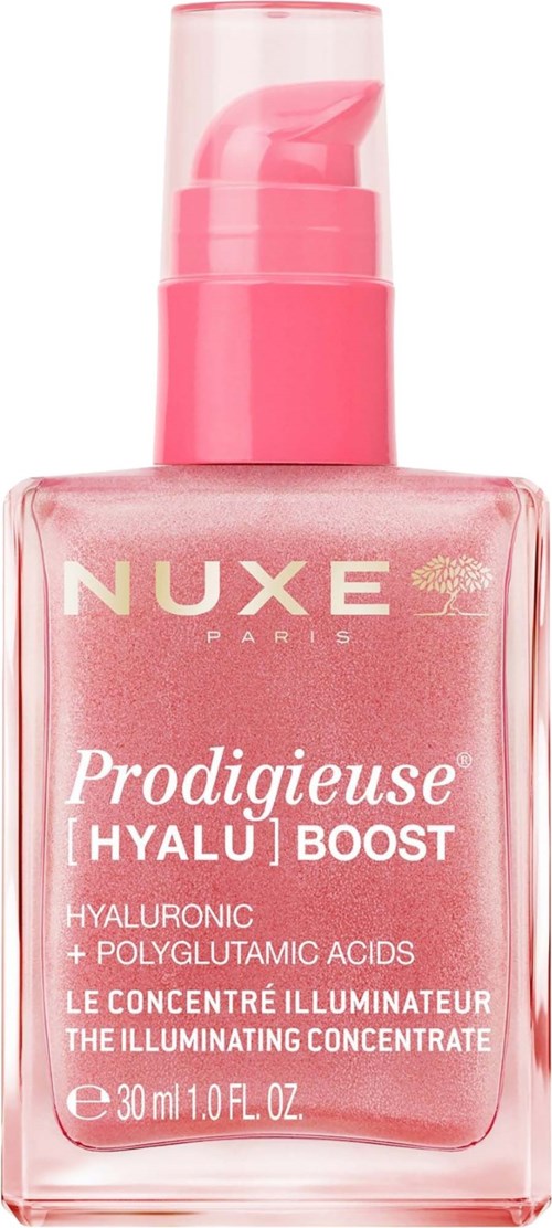 En rosa flaska med Nuxe hudvård med pump, märkt Prodigieuse Hyalu Boost, innehållande hyaluronsyra och polyglutaminsyra.