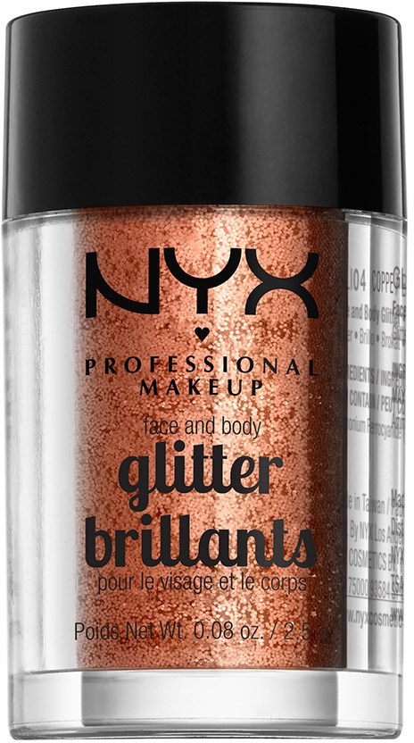 En flaska med NYX Professional Makeup Glitter Brillants, glitterpulver inuti, svart lock, tydligt behållare, varumärke och produktdetaljer.