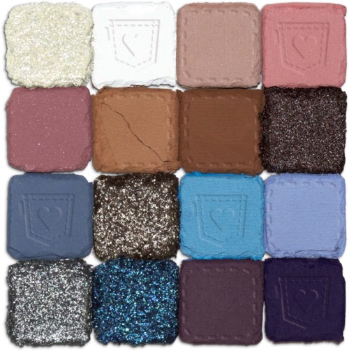 24 kleurrijke oogschaduwblokjes in verschillende tinten en texturen, sommige met glitters.