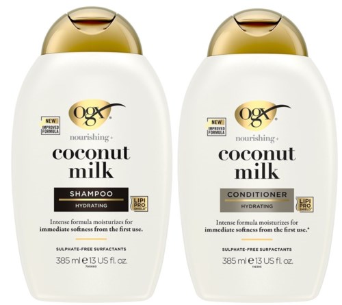 Twee witte flessen met gouden deksels, gelabeld 'Kokosmelk' shampoo en conditioner, bevorderen hydratatie en zacht haar.