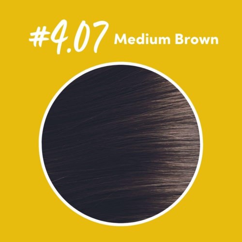 Kleursample met medium bruin haarkleur, code 4.07, op een gele achtergrond.
