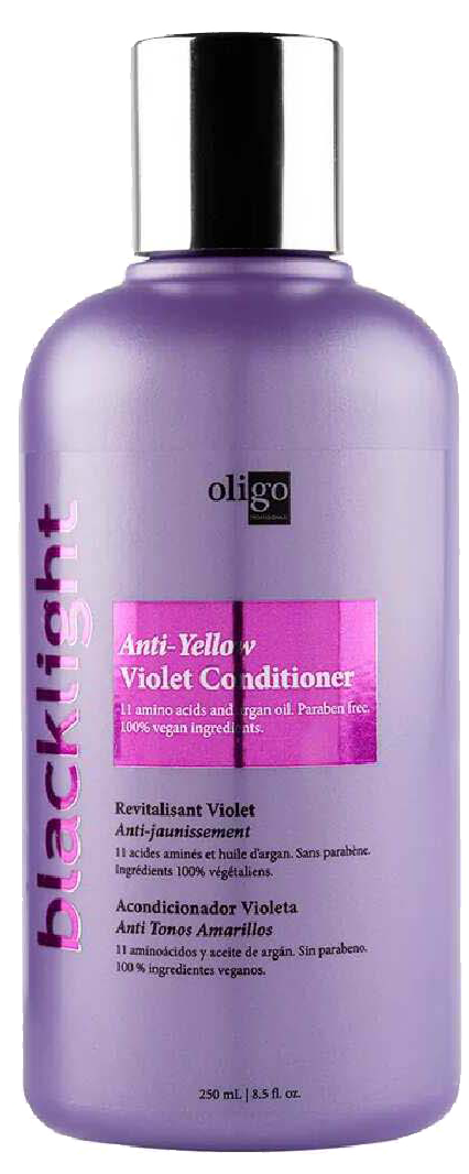 Lilla fles met anti-geel violette conditioner met zwarte dop, gelabeld "blacklight" en beschreven als violet en revitaliserend.