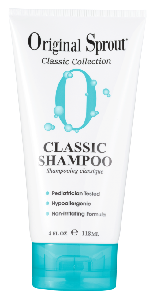 En vit och blå tub med Original Sprout Classic Shampoo med text och en stor blå O-logga.