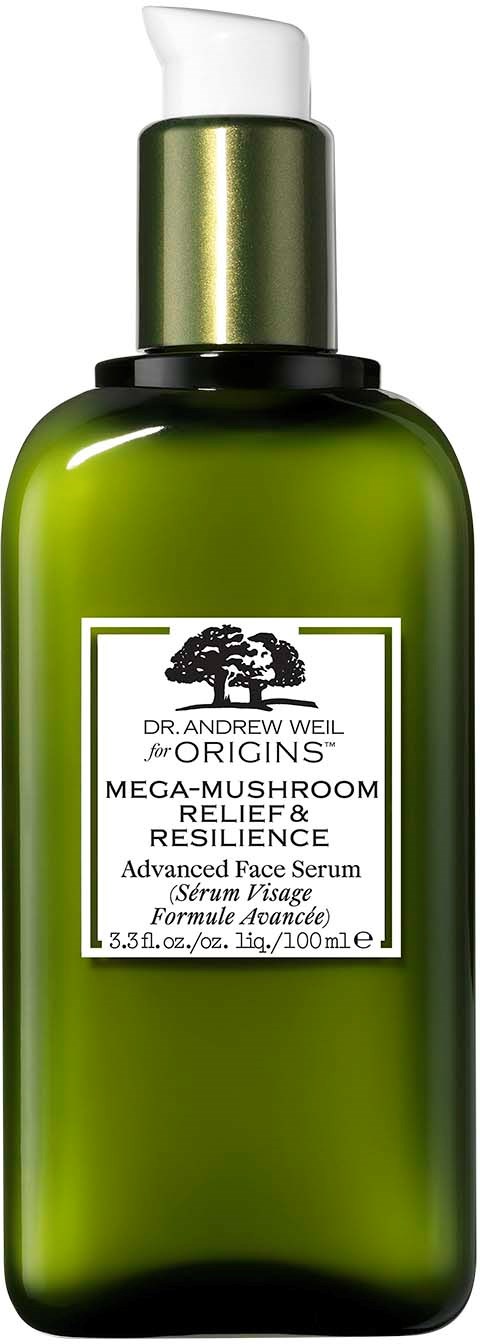 En grön flaska med pump, märkt Dr. Andrew Weil Mega-Mushroom serum för ansiktet, 100 ml.