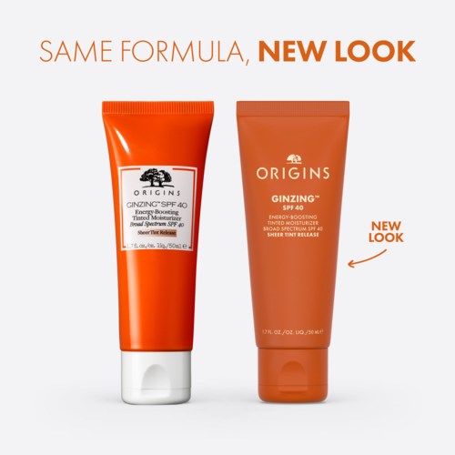 Twee zonnebrandcrèmes in oranje tubes, een met nieuwe uitstraling en SPF 40, de andere met SPF 40. Heldere uitstraling.