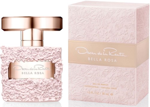 En rosa parfymflaska med en texturerad yta och en matchande box, märkt 'Oscar de la Renta Bella Rosa'.