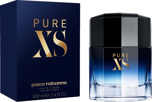 Ein Parfümflasche und Verpackung mit "Pure XS" von Paco Rabanne, in Schwarz und Blau, mit goldener Schrift.