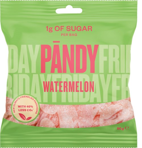 Vattenmelonsmakande frystorkad snacks i ljusgrön förpackning, med röd och rosa etikett, visar 1 g socker per påse.