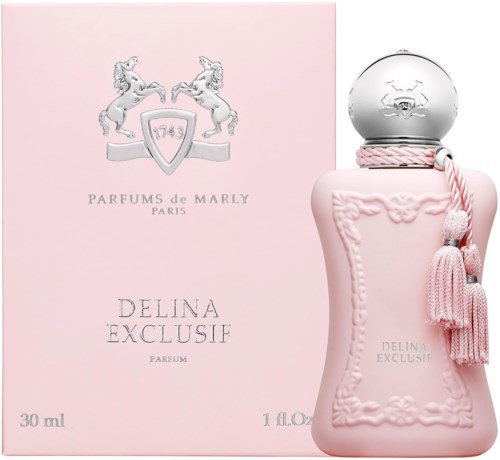 Elegante rosa Parfümflasche mit dekorativem Design und passender Schachtel, mit der Bezeichnung Delina Exquif, von Parfums de Marly.