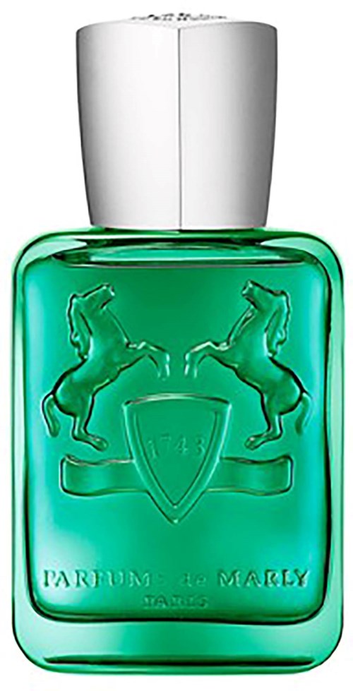 Grüne Parfümflasche mit Pferd und Schild-Logo, silberner Deckel, und die Worte 'Parfum de Marly'.