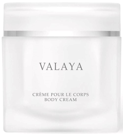 Ein weißer Behälter mit Valaya Körpercreme, einfaches Design und Text.