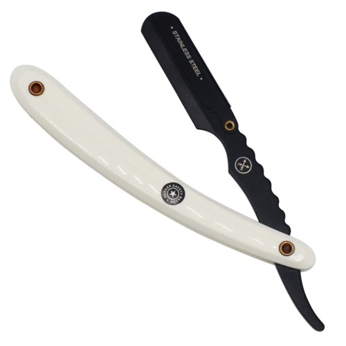 Ein gerader Rasiermesser mit weißem Griff und schwarzem Klinge, verwendet zum Rasieren, beschriftet 'stainless steel.'