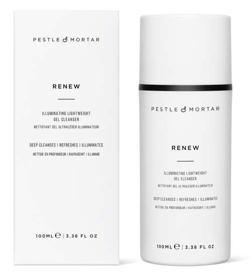 Een witte fles en doos met zwarte tekst voor Pestle & Mortar Renew gelreiniger. De fles heeft een zwarte lijn aan de bovenkant.