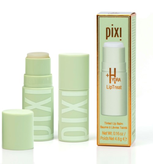 Lippenbalsem met groene container en doos, met label 'pixi + Hydrating LipTreat'.