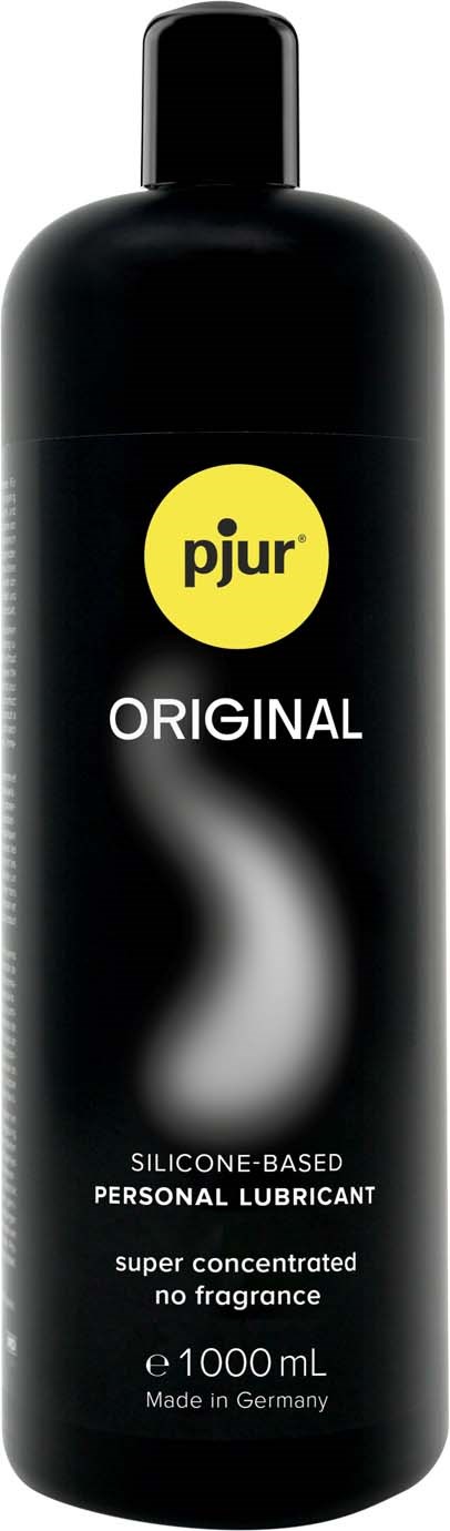 Schwarze Flasche mit gelbem Kreisaufkleber mit 'pjur' und 'ORIGINAL', zeigt ein Gleitmittel aus Deutschland.