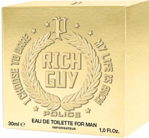 Een beige doos met een goud embossed ontwerp, zegt "Rich Guy" en "Police." 30ml, voor herengeur.