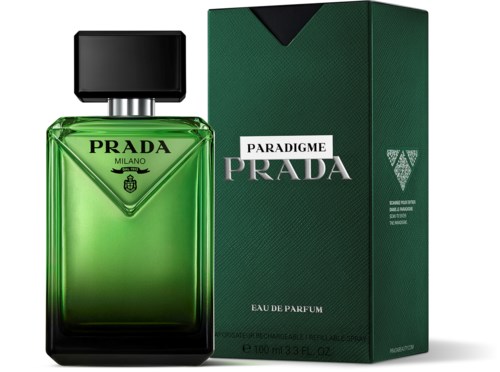 Vihreä Prada-hajuvesipullo, jossa musta korkki ja vihreä laatikkotarra lukee 'Paradigm Prada Eau de Parfum'.