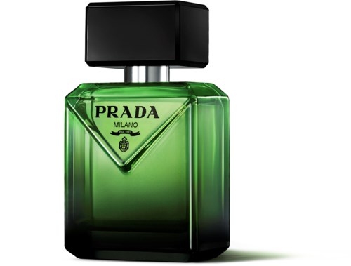 Groene Prada-parfombot met zwarte dop en logo-label.