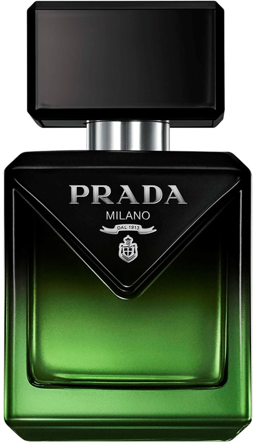 Prada Milano parfymflaska med svart lock, grönt tonat glas och silverdetaljer på etiketten.